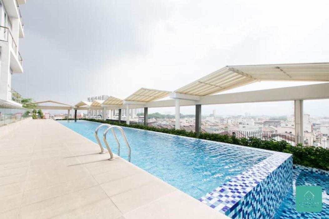 Jomstay Octagon Palm Suites Іпох Екстер'єр фото