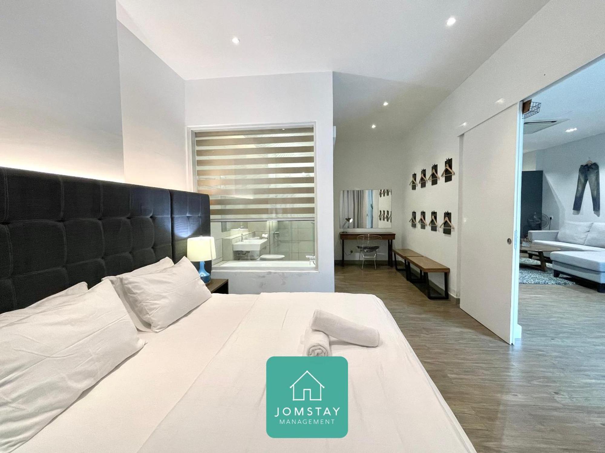 Jomstay Octagon Palm Suites Іпох Екстер'єр фото