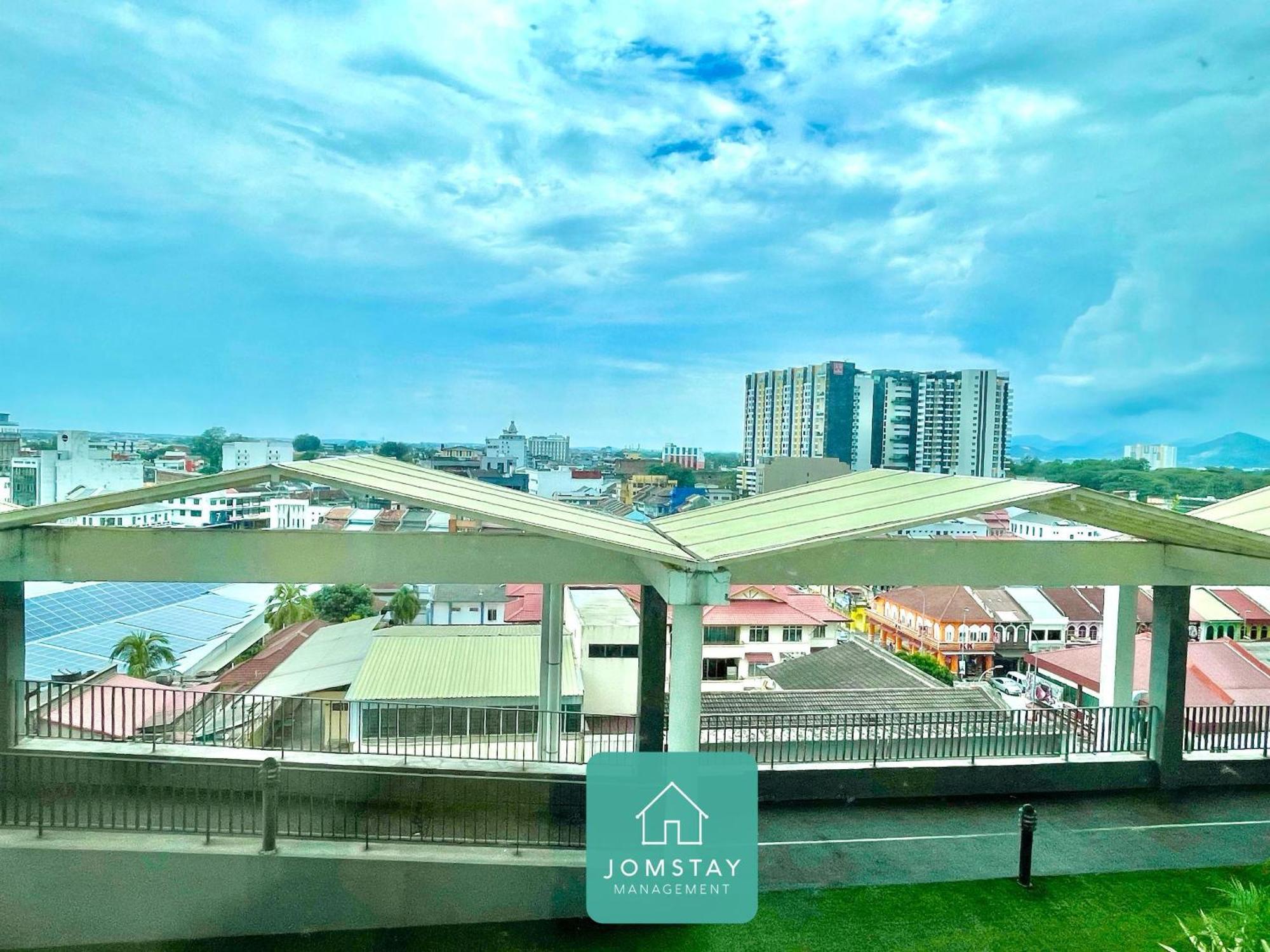 Jomstay Octagon Palm Suites Іпох Екстер'єр фото