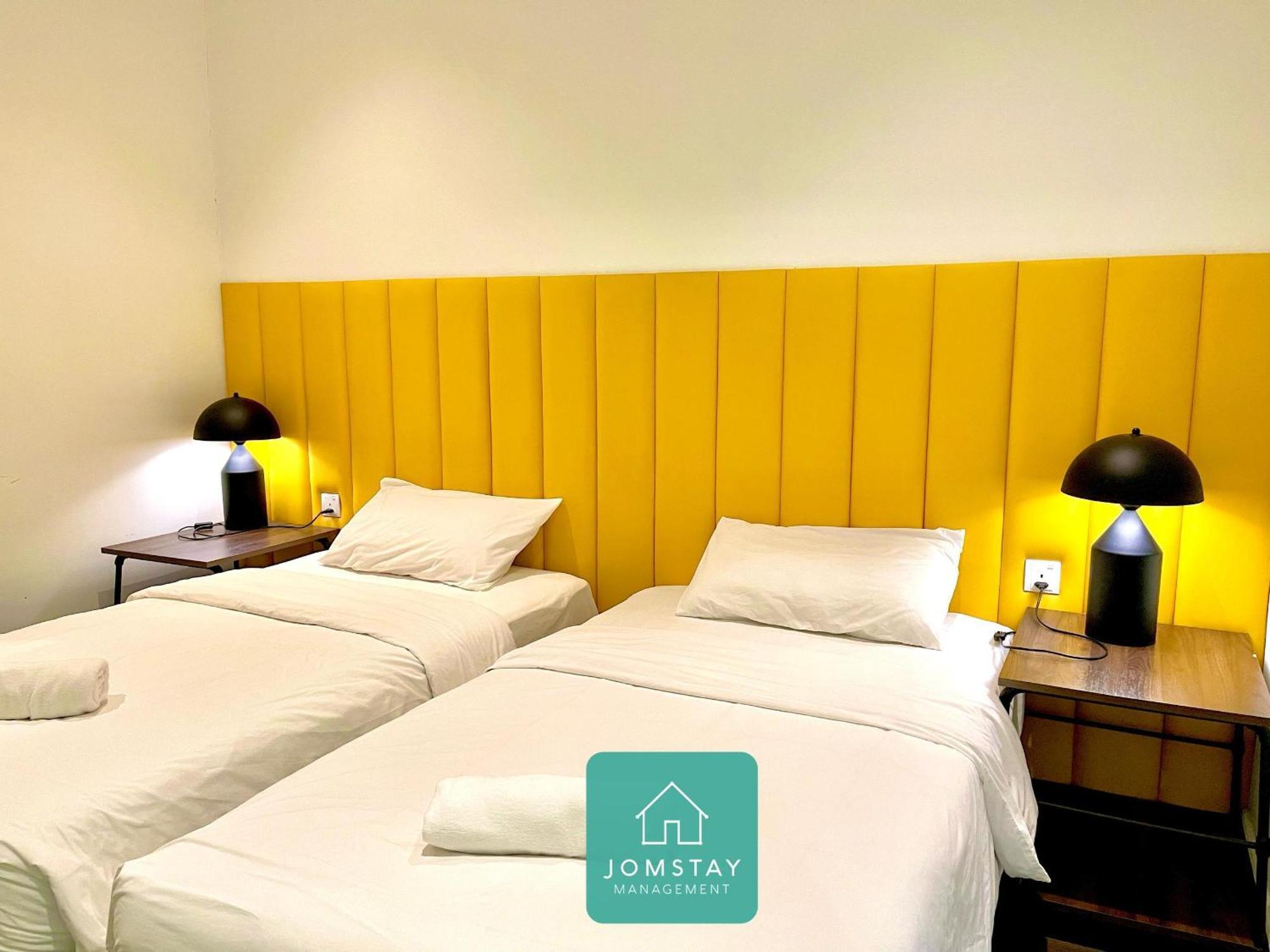 Jomstay Octagon Palm Suites Іпох Екстер'єр фото